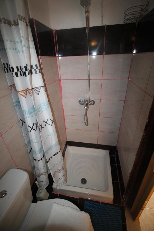 페라마 Batis Breeze B&B 외부 사진